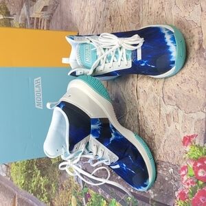 MOOLAH phantom 1 basketball shoes size 5.5